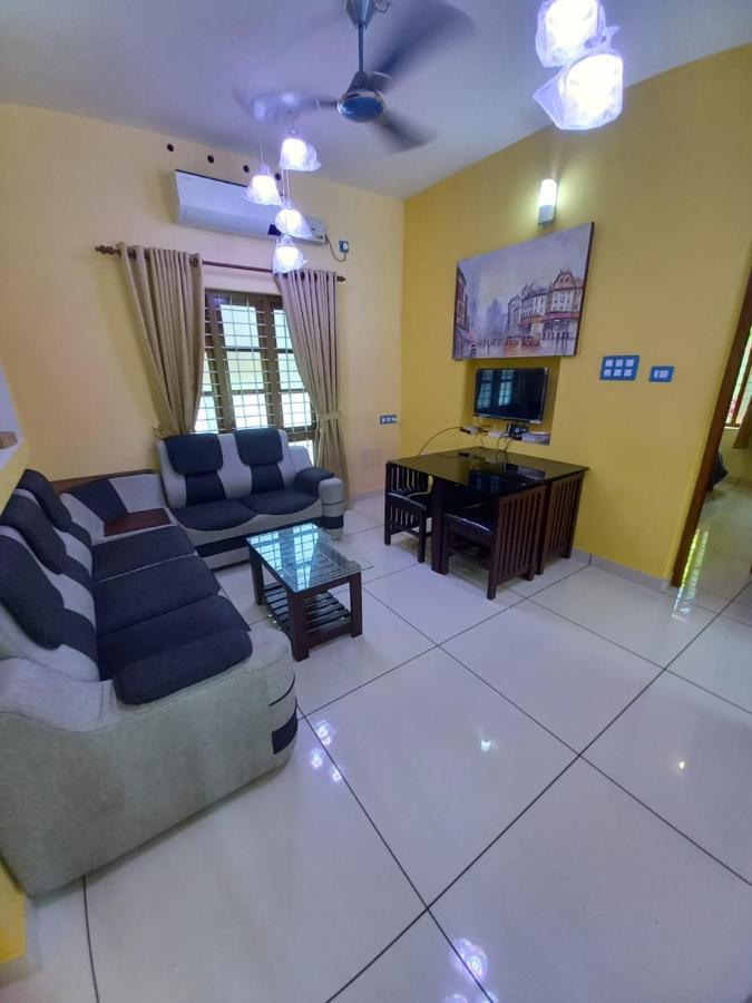 Madhav Mansion Beach Resort Varkala Bagian luar foto